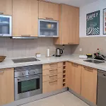Trevo House - With Private Pool * Bicas