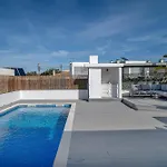 Trevo House - With Private Pool *