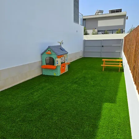 Trevo House - With Private Pool Дом отдыха