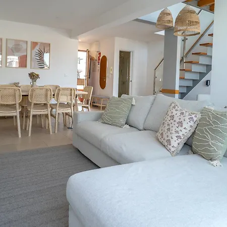Σπίτι διακοπών Trevo House - With Private Pool