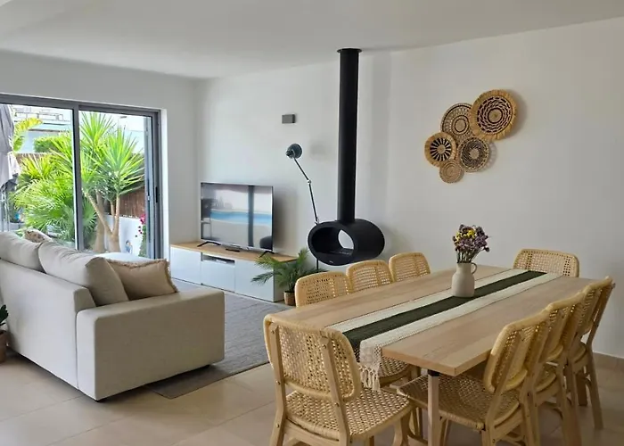 Trevo House - With Private Pool בית נופש