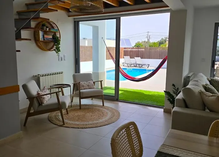 Trevo House - With Private Pool *