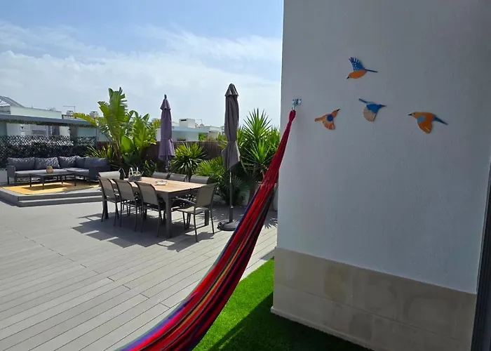 Trevo House - With Private Pool בית נופש *