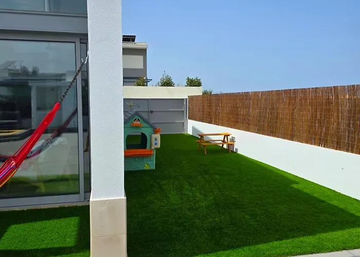 Trevo House - With Private Pool