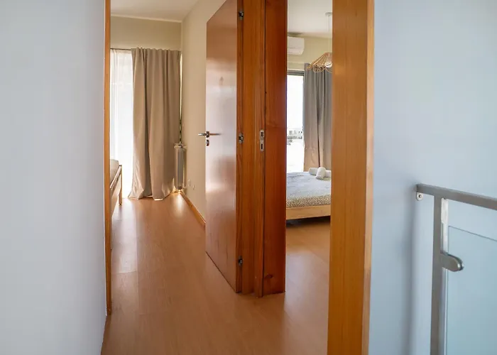 Feriehus Trevo House - With Private Pool Bicas