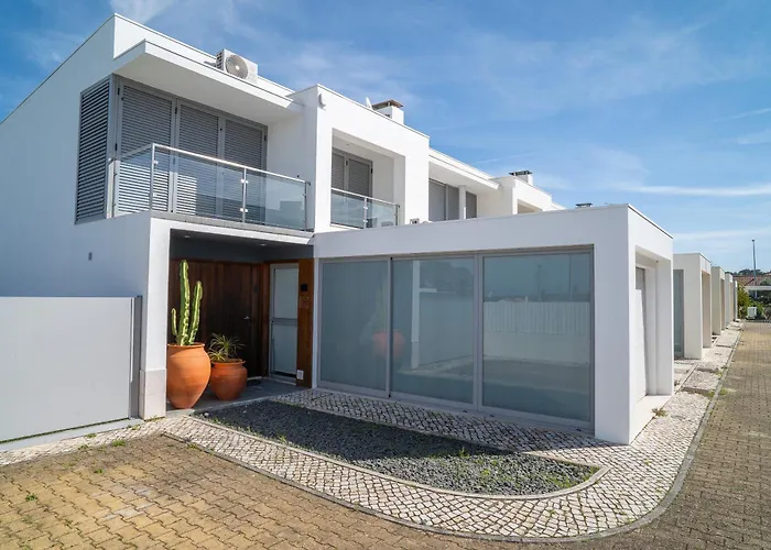 Trevo House - With Private Pool