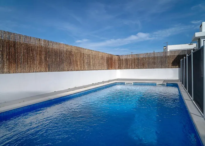 Trevo House - With Private Pool *